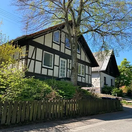 Ferienhaus Am Wald 別荘 Kaisersesch